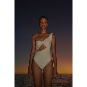 BAOBAB ARRECIFE ONE PIECE CRISTAL